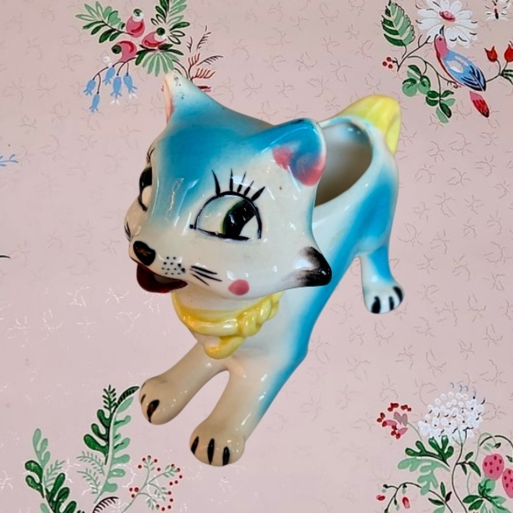 Vintage Tilso Blue Cat Creamer
